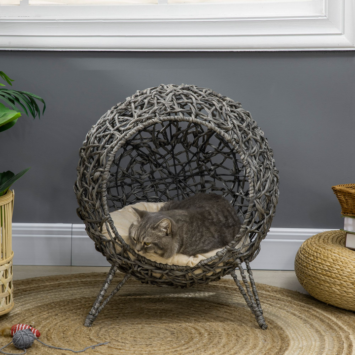 PawHut Rattan Elevated Cat House with Cushion – Silver-Tone & Grey (Ø52cm)