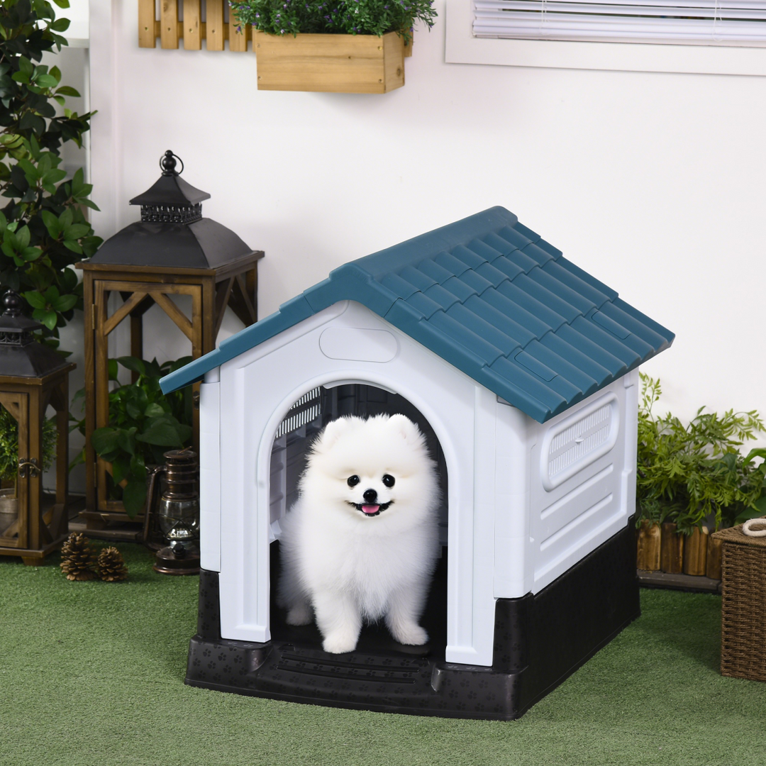 Ultimate Outdoor Dog Kennel - Cozy Plastic House for XS Dogs, Easy Setup!